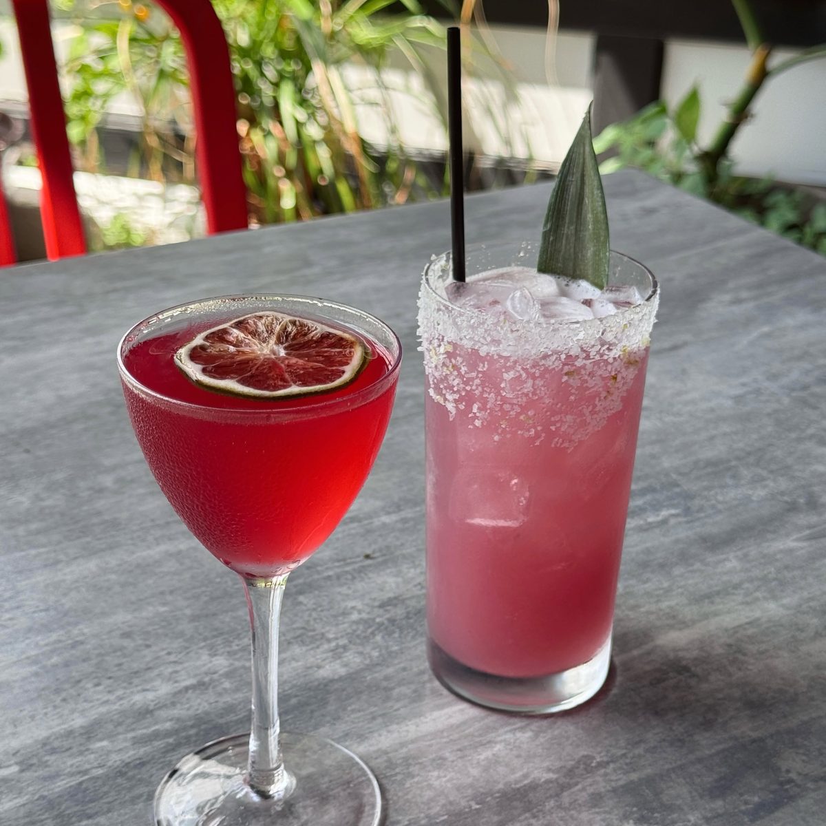 MeXo Happy Hour
